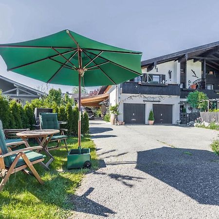 Zwischen Chiemsee Und Bergen Ug Bernau am Chiemsee Luaran gambar