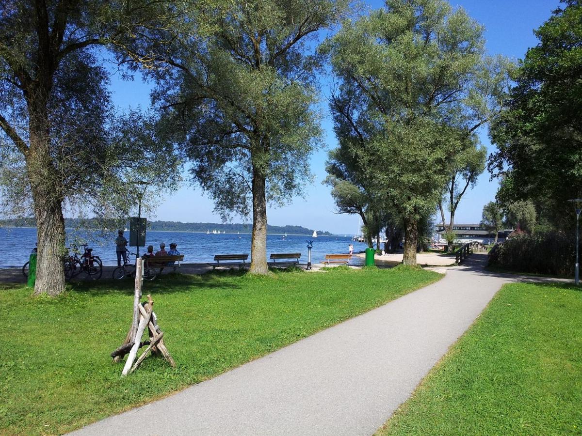 Zwischen Chiemsee Und Bergen Ug Bernau am Chiemsee Luaran gambar